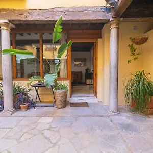 Alh Patio Spanien