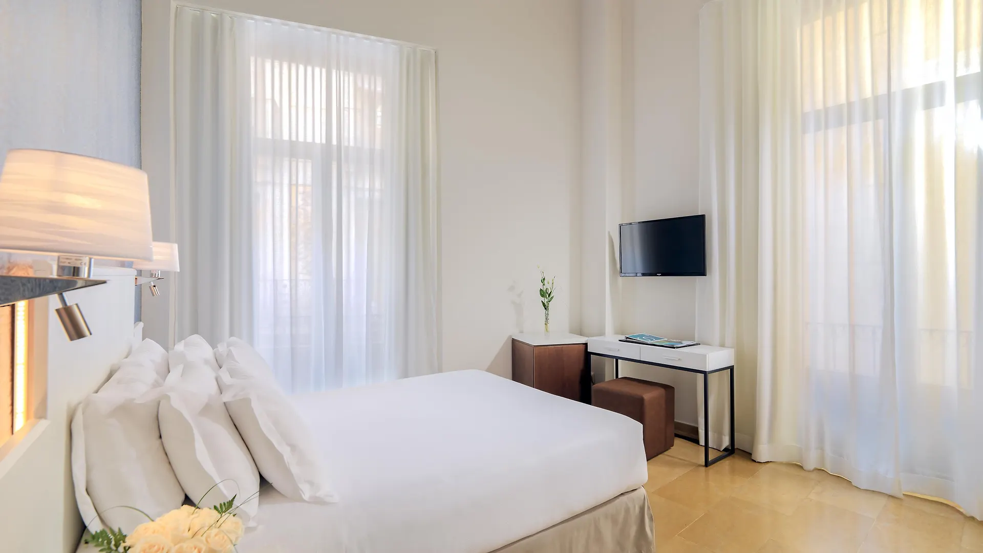 H10 Raco Del Pi Hotel Barcelona