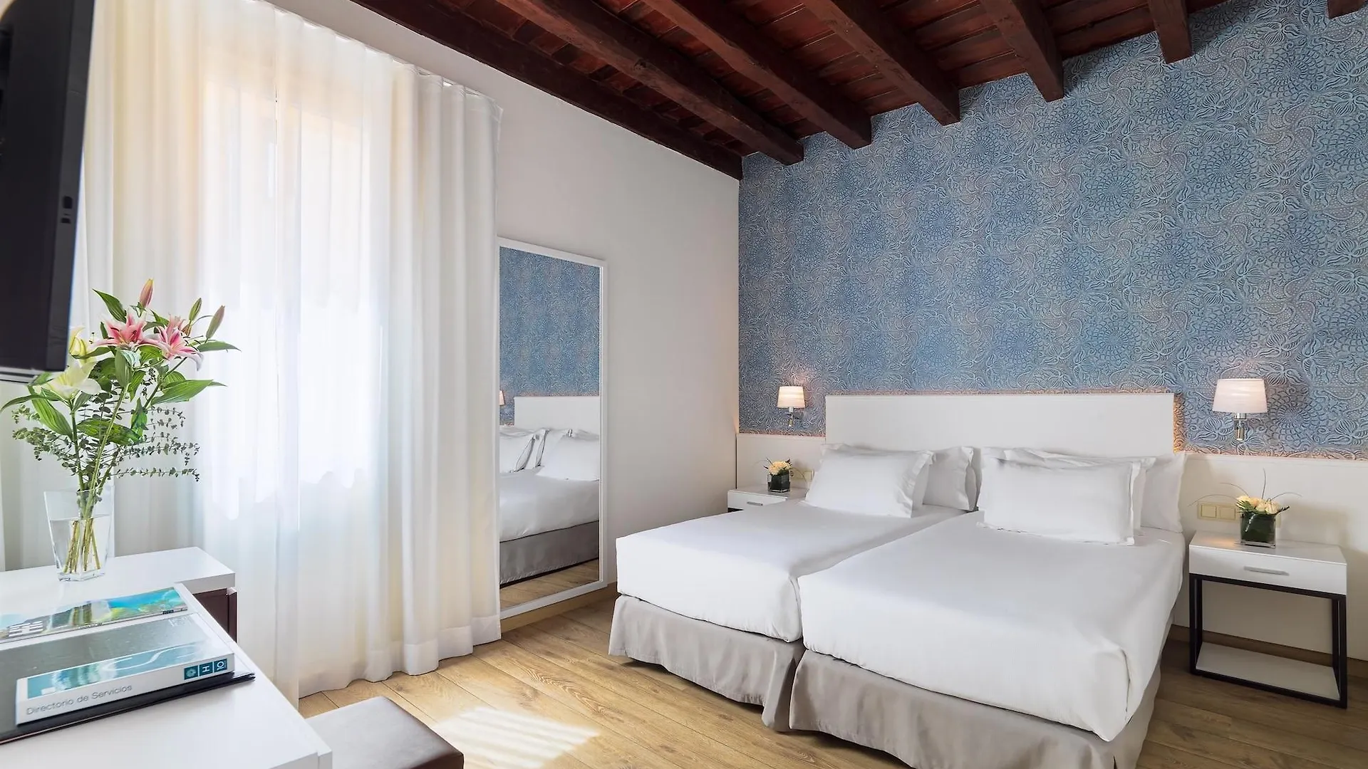 H10 Raco Del Pi Hotel Barcelona